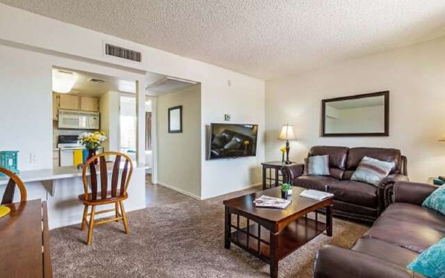 Park Suites at 111 - Free Golf