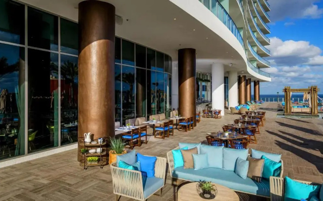 Hyde Beach Condos by Ammos VR