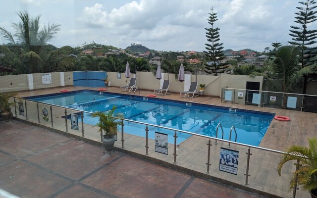 De-Kings Hotel
