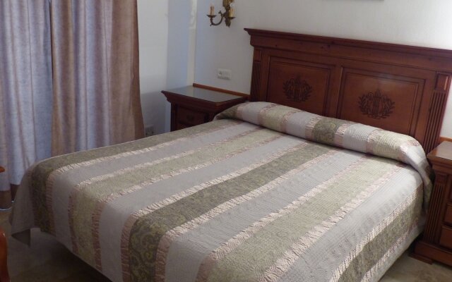 Hostal Dianes