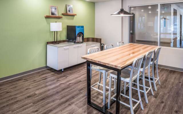 Extended Stay America Select Suites Orlando Kissimmee