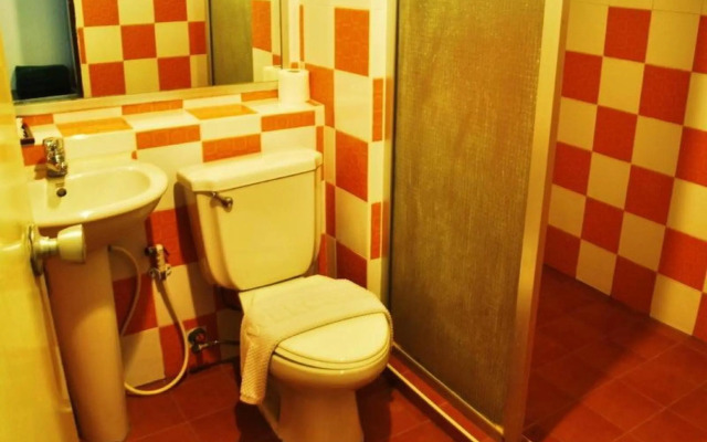 Basaya Beach Hotel & Resort