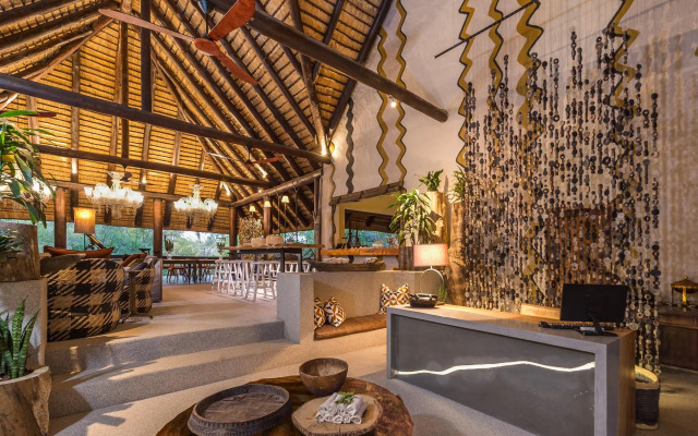 Sabi Sabi Little Bush Camp