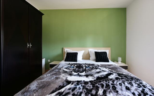 Holiday Apartments Yes Peace