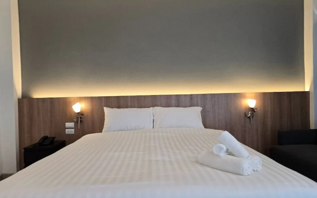Manee Mantra Hotel Kanchanaburi