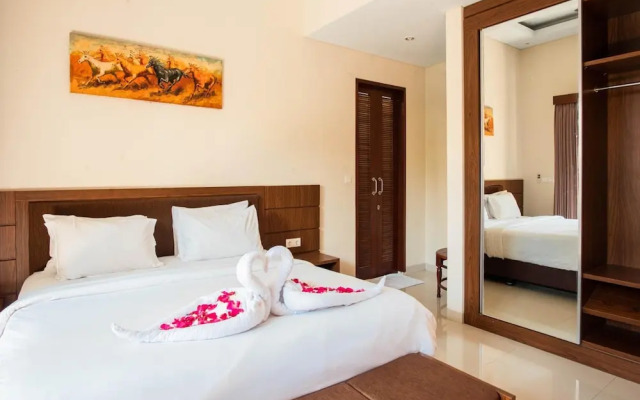 Istha Puri By Dwaraloka