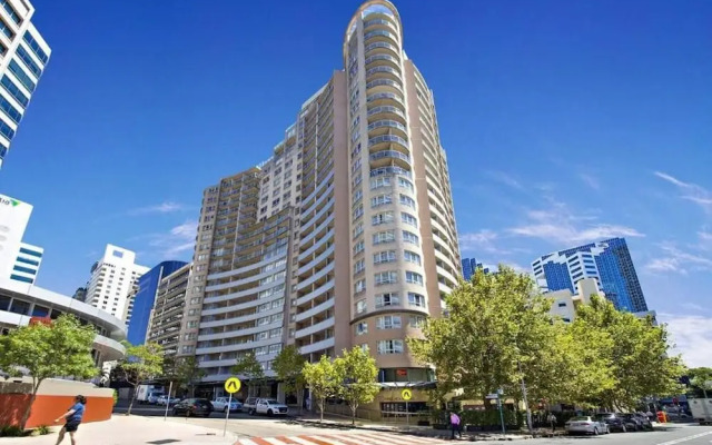 Chatswood Hotel In Mantra Building