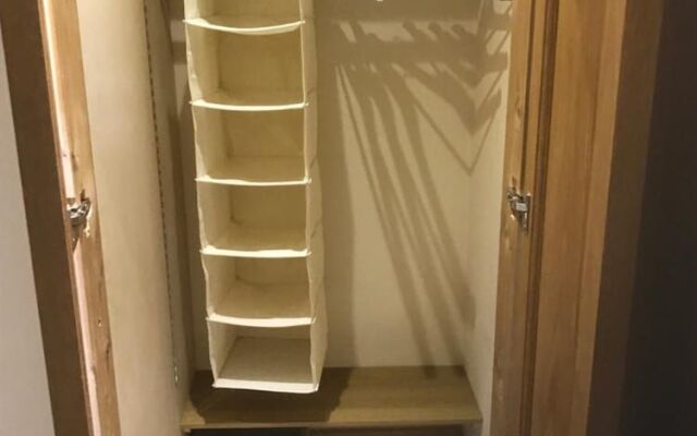 Deri-Down Guest House