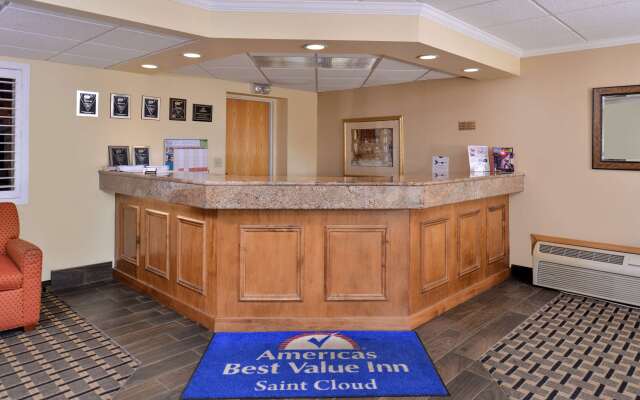 Americas Best Value Inn & Suites St. Cloud