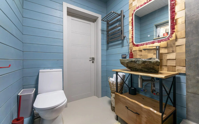 Дом с чаном