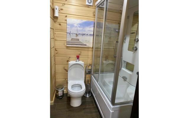 Valley Sunny, Sunny Valley 8 Building