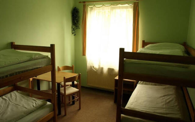 Hostel Sokol Troja