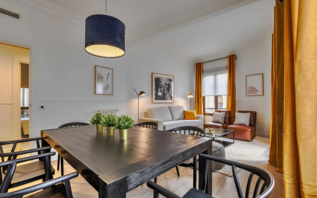 Mit House Madville En Madrid