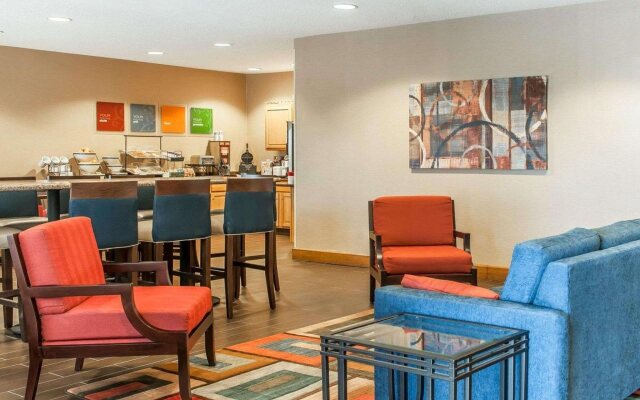 Comfort Inn Shelbyville North