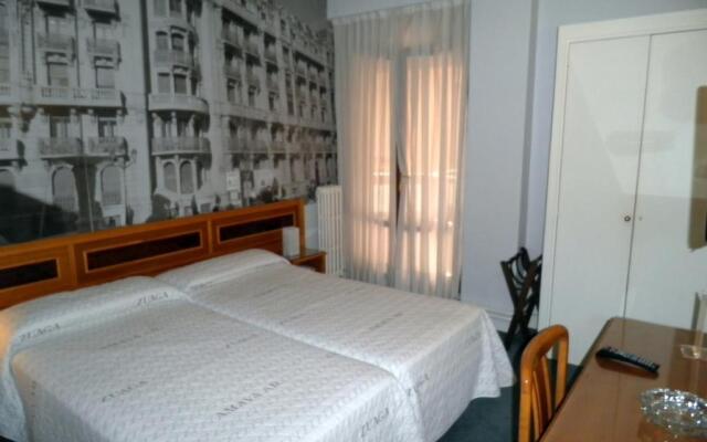 Photo Zabalburu Hotel