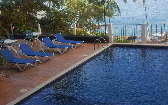 Marboka Hotel & Suites