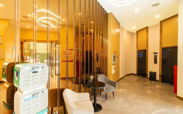Hancheng Diamond Hotel