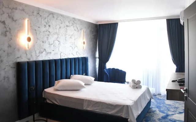 Hotel Topaz