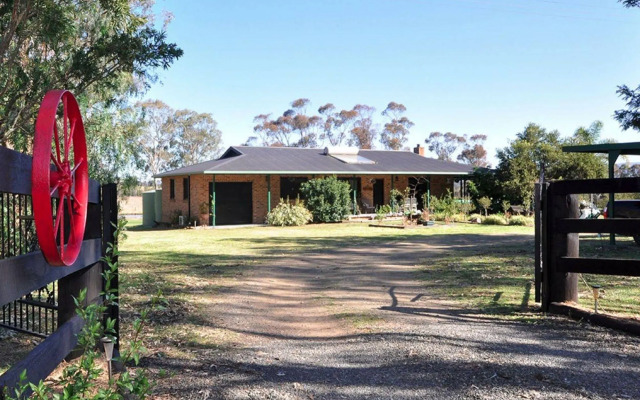 Talga Vines Vineyard Escape