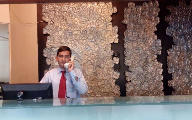 The Shiv Grand