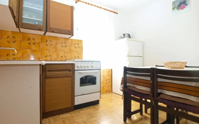 Apartment 1638