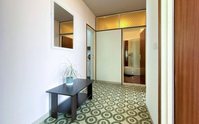 Beautiful Home in Kastel Sucurac With Wifi and 2 Bedrooms