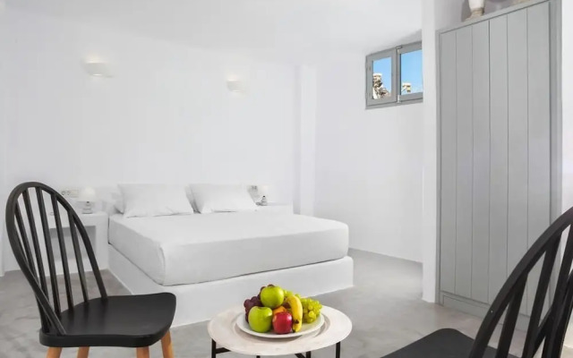 Lava Suites and Lounge