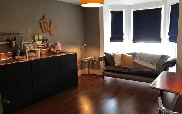 Claremount Apartments