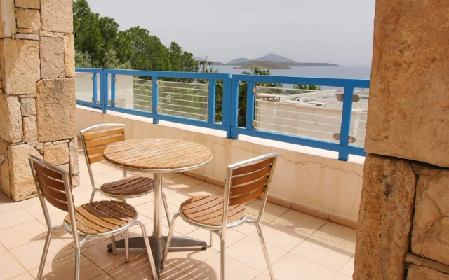 Middle Town Bodrum Beach Hotel