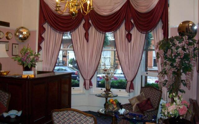 Hotel La Place