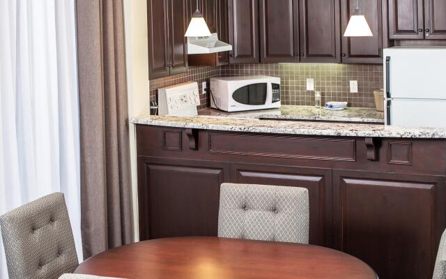 Holiday Inn Express and Suites Tremblant by IHG