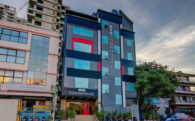 Pai Vaibhav Hotel