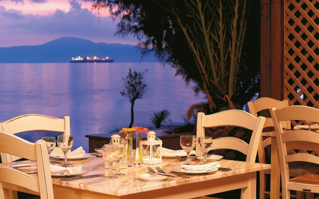 Grecotel Filoxenia, Beach Luxury Resort