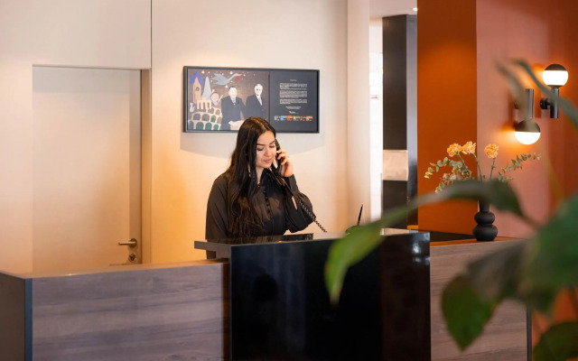 ibis Sion Hotel