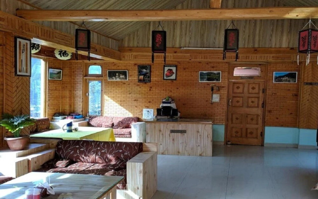 Dev Conifers Cafe & Cottages