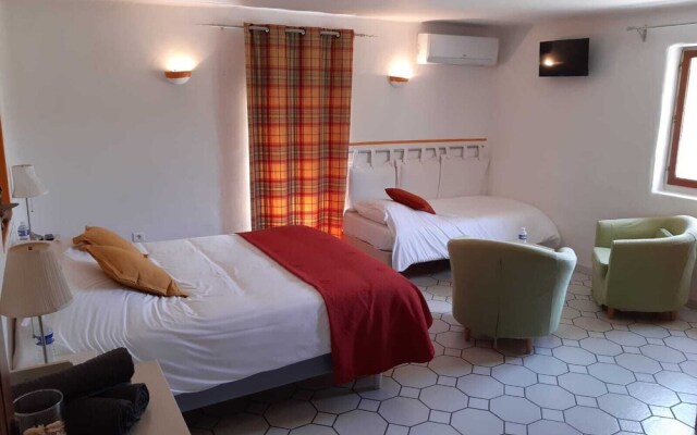 Gite Le Vieux Platane