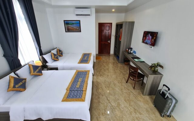 Seaside Hotel