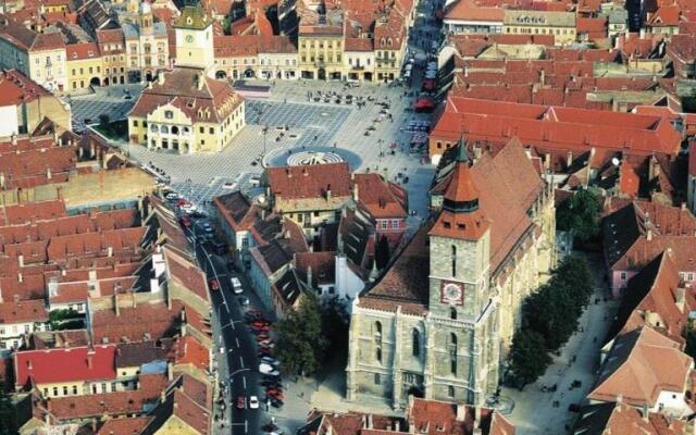 Brasov Apartment in Historic Center