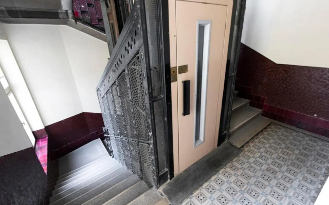 BpR Pyvo Street Home with balcony