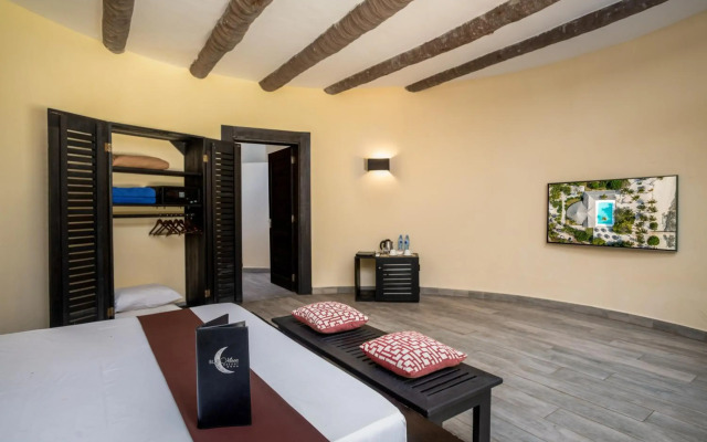 Blue Moon Resort