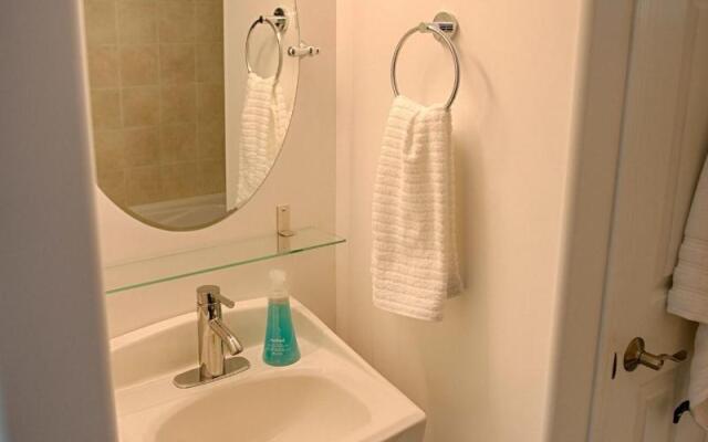 The Francis Boutique Inn