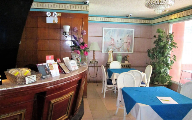 Discovery Hotel