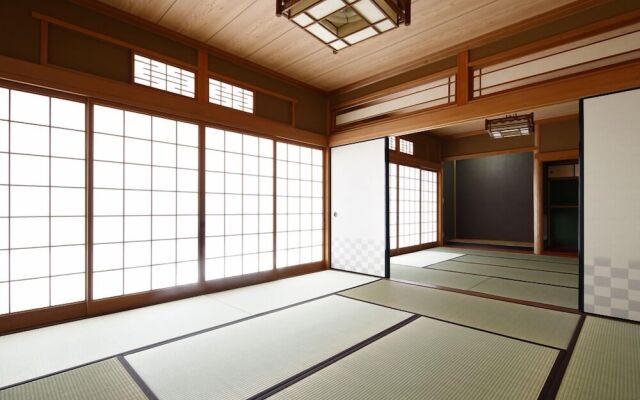 Yadoya TENKU - Hostel