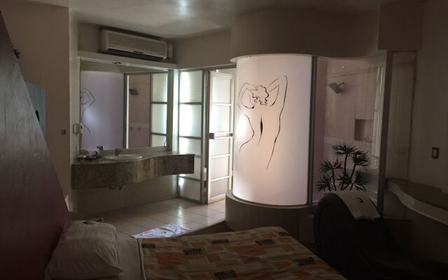Motel Helsinky - Adults Only