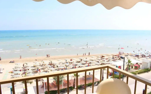 Hotel Caravel