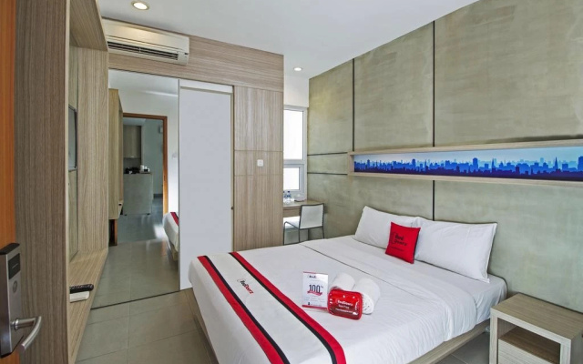 RedDoorz Plus @ Setiabudi Eight