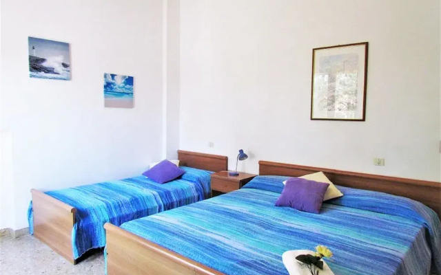 Beautiful Holiday Home With Shared Swimming Pool