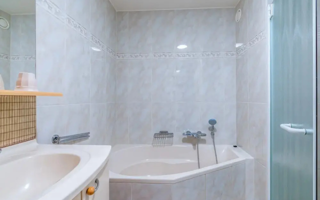 4-person Apartment With Island-sea View