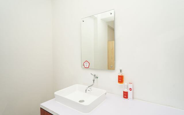 OYO Flagship 910 Menara Rungkut Surabaya