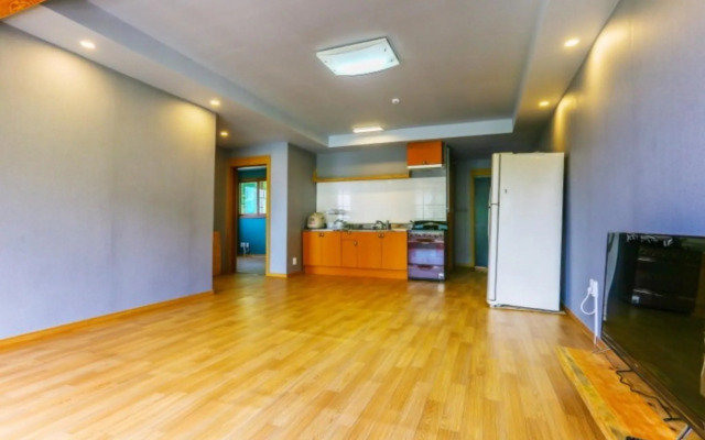 Yangpyeong Gyegoksaseum Pension